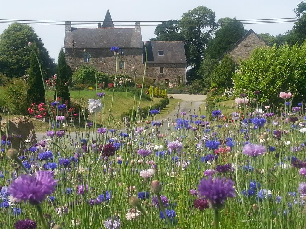 Manoir De La Branche Bed and Breakfast Maen Roch Eksteriør billede